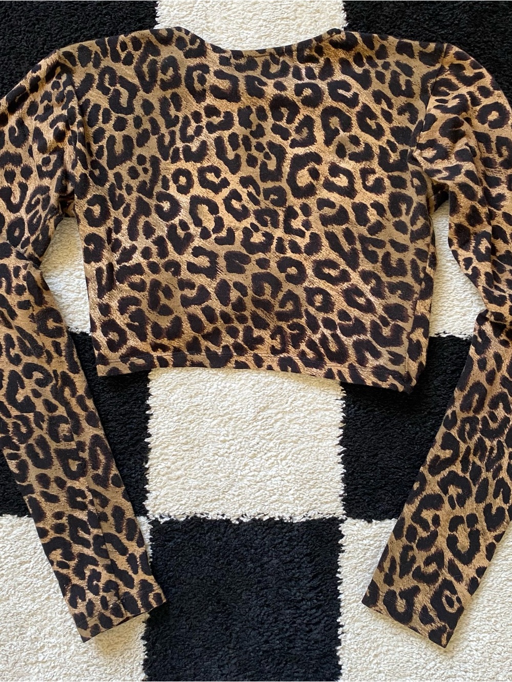 Motel Rocks leopard crop top - Picture 4 of 7